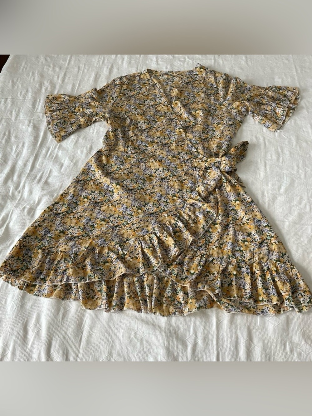 SHEIN Floral Dress, Size M, Color Yellow, White, Green, Violet, Like New.